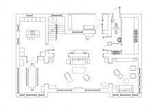 План первого этажа трехэтажного дома после реконструкции. Общая площадь - 450 кв. м.