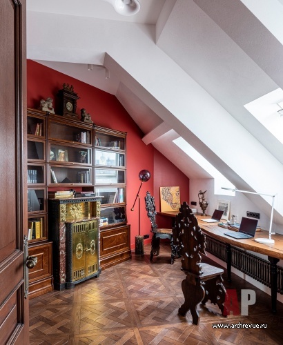 Фото интерьера кабинета квартиры в стиле фьюжн 