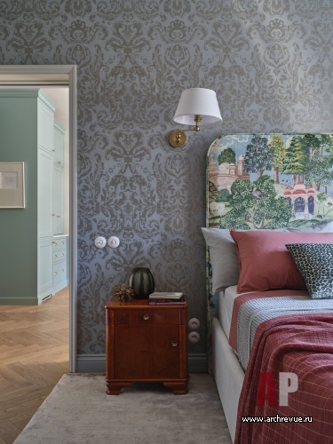 Фото интерьера спальни квартиры в английском стиле