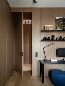 Фото интерьера кабинета квартиры в стиле минимализм