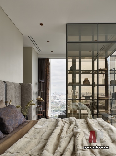 Фото интерьера спальни квартиры в стиле минимализм