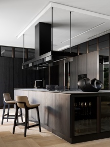 Фото интерьера кухни дома в стиле минимализм