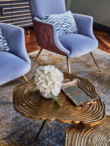 Фото интерьера гостиной дома в стиле фьюжн 