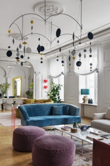 Фото интерьера гостиной квартиры в стиле фьюжн 