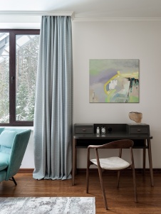 Фото интерьера спальни дома в стиле неоклассика