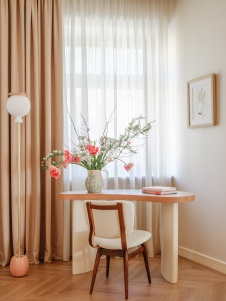 Фото интерьера спальни квартиры в стиле фьюжн