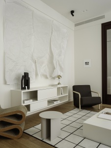 Фото интерьера гостиной квартиры в стиле минимализм 