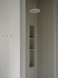 Фото интерьера санузла квартиры в стиле минимализм 