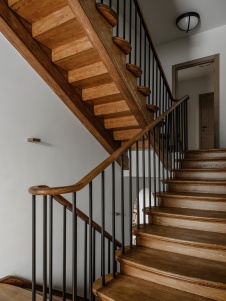 Фото лестницы дома в средиземноморском стиле 