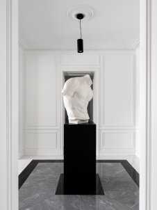 Фото интерьера входной зоны квартиры в стиле фьюжн 