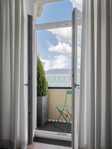 Фото интерьера балкона квартиры в стиле фьюжн