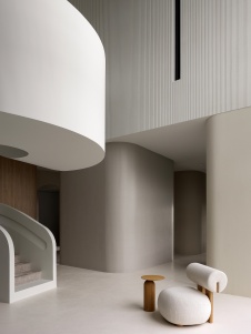 Фото интерьера входной зоны дома в стиле минимализм