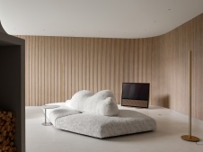 Фото интерьера гостиной дома в стиле минимализм 