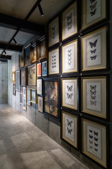 Фото интерьера коридора дома в стиле минимализм 