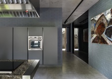 Фото интерьера кухни дома в стиле минимализм 