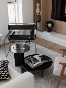 Фото интерьера гостиной квартиры в стиле минимализм