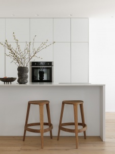 Фото интерьера кухни квартиры в стиле минимализм