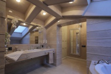 Фото интерьера санузла пентхауса в современной классике