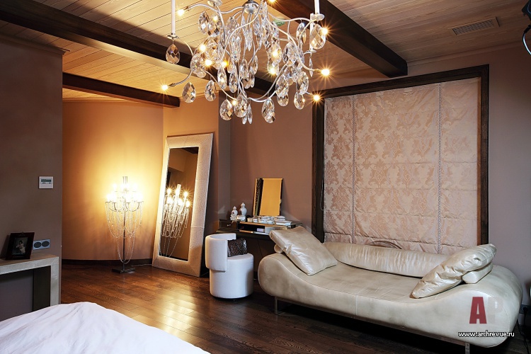 Фото интерьера спальни загородного дома в стиле ар-деко