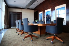 Фото интерьера переговорной офиса в стиле фьюжн 