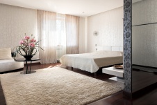 Фото интерьера спальни дома в современном стиле