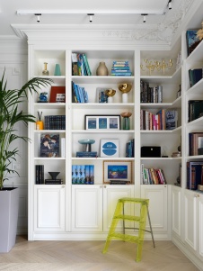 Фото интерьера гостиной дома в стиле фьюжн