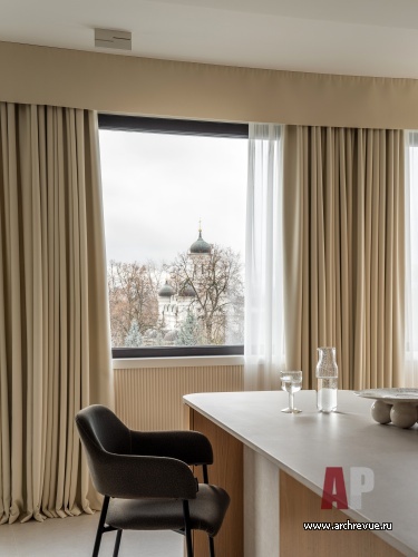 Фото интерьера кухни квартиры в современном стиле