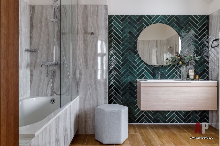 Фото интерьера ванной дома в современном стиле 