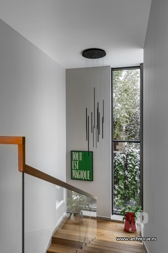 Фото лестницы дома в стиле фьюжн