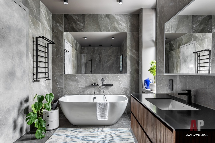 Фото интерьера ванной дома в стиле фьюжн