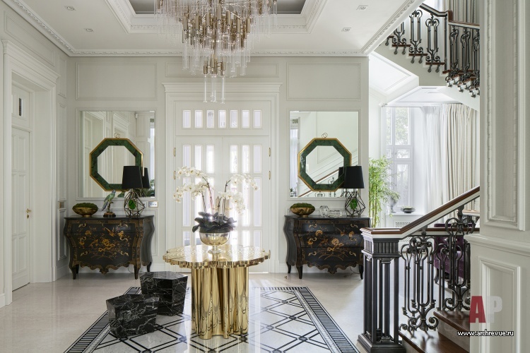 Фото интерьера входной зоны дома в стиле ар-деко