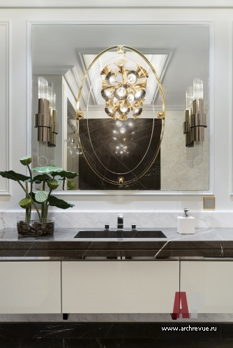 Фото интерьера гостевого санузла дома в стиле ар-деко 