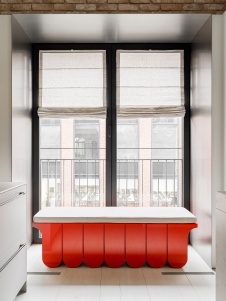 Фото интерьера кухни квартиры в современном стиле 