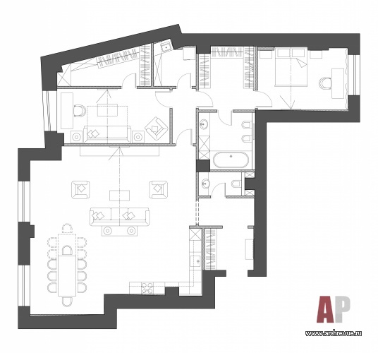 Планировка 3х комнатной квартиры в историческом центре.