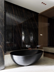 Фото интерьера ванной пентхауса в современном стиле