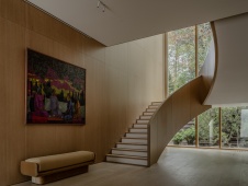 Фото интерьера лестничного холла дома в стиле фьюжн