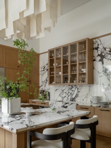 Фото интерьера кухни дома в стиле фьюжн 