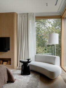 Фото интерьера спальни дома в стиле фьюжн 