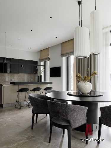 Фото интерьера столовой дома в стиле минимализм 