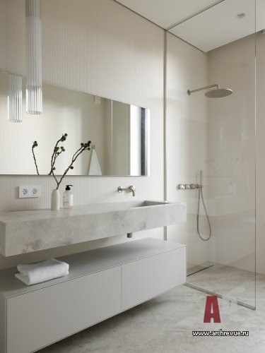 Фото интерьера гостевого санузла дома в стиле минимализм