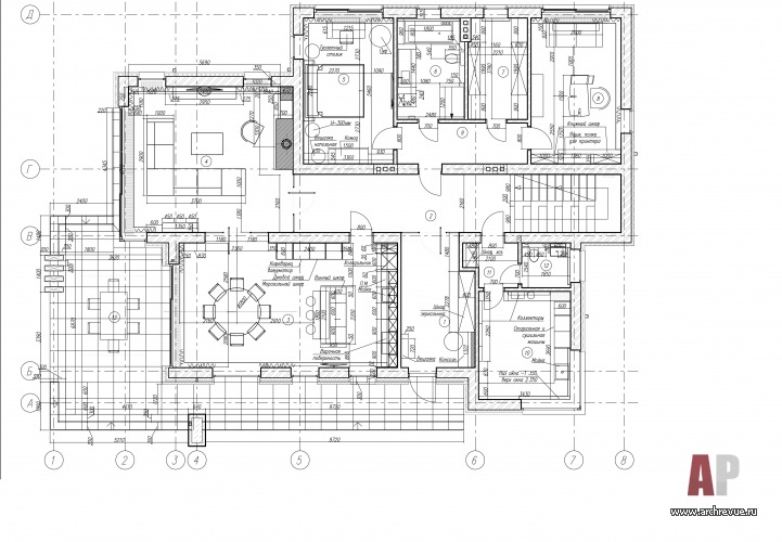 План первого этажа двухэтажного дома в Репино. Общая площадь – 430 кв. м.