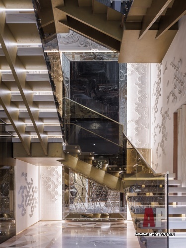 Фото лестницы пентхауса в стиле фьюжн