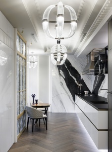 Фото интерьера кухни пентхауса в стиле фьюжн