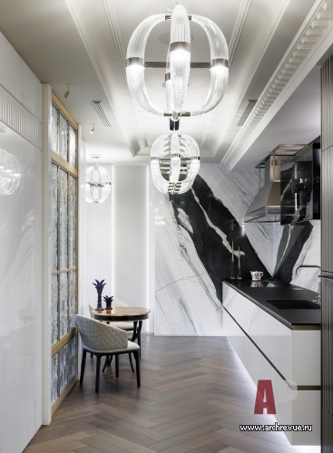 Фото интерьера кухни пентхауса в стиле фьюжн