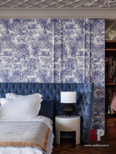 Фото интерьера спальни пентхауса в стиле фьюжн