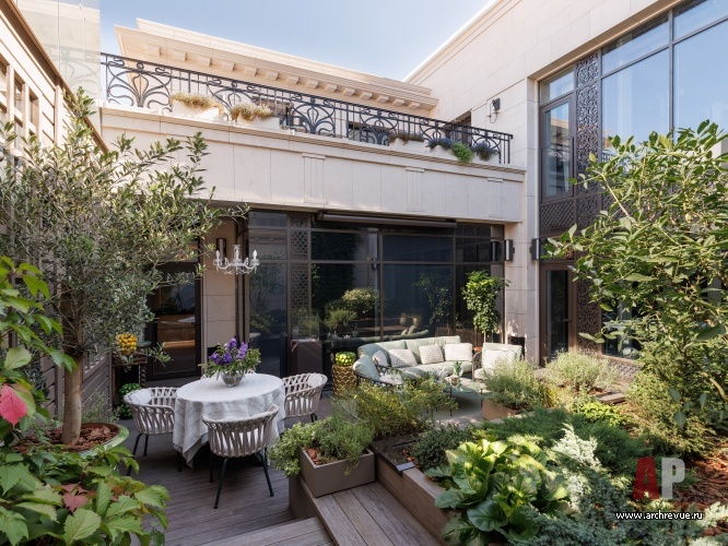 Фото интерьера веранды пентхауса в стиле фьюжн