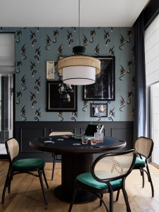 Фото интерьера винотеки дома в стиле фьюжн