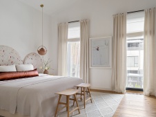 Фото интерьера спальни дома в стиле фьюжн 