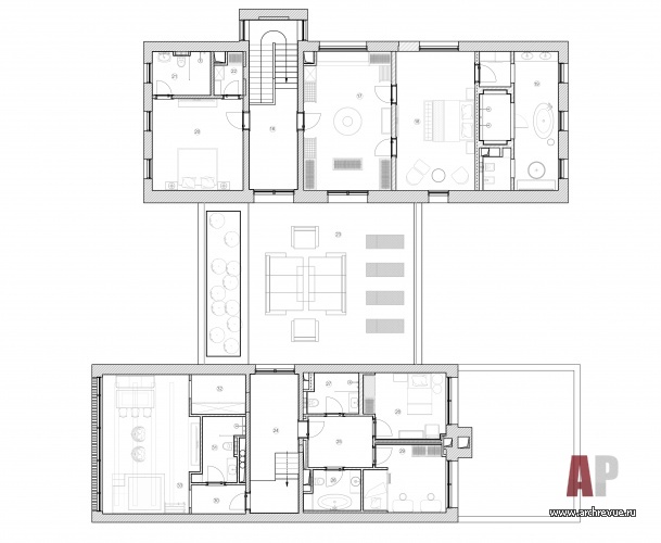 План второго этажа трехэтажного дома в лесу. Общая площадь – 850 кв. м.