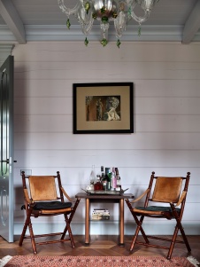Фото интерьера кабинета дома в стиле неоклассика